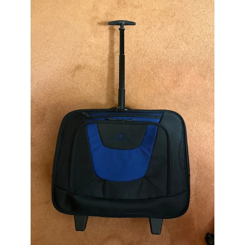 Rolling Laptop/Briefcase by Relax The Back - NEW